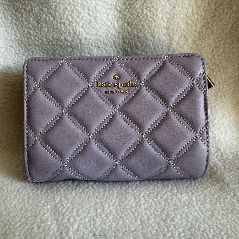 Kate Spade bifold wallet